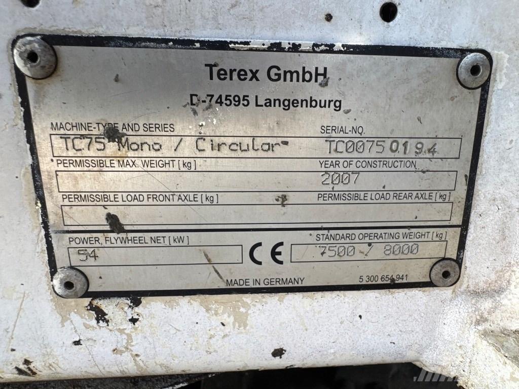 Terex TC 75 中型挖掘机