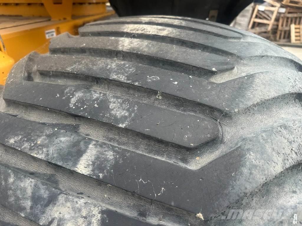 Liebherr A900 轮式挖掘机