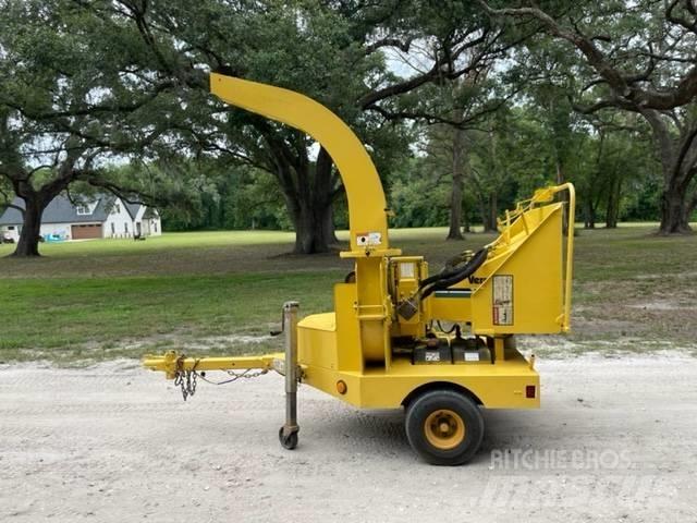 Vermeer BC625A 碎木拖车