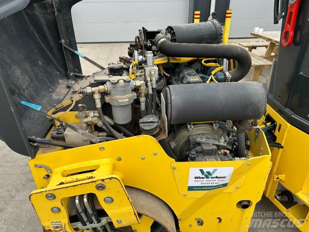 Bomag BW 120 AD-5 双轮压路机