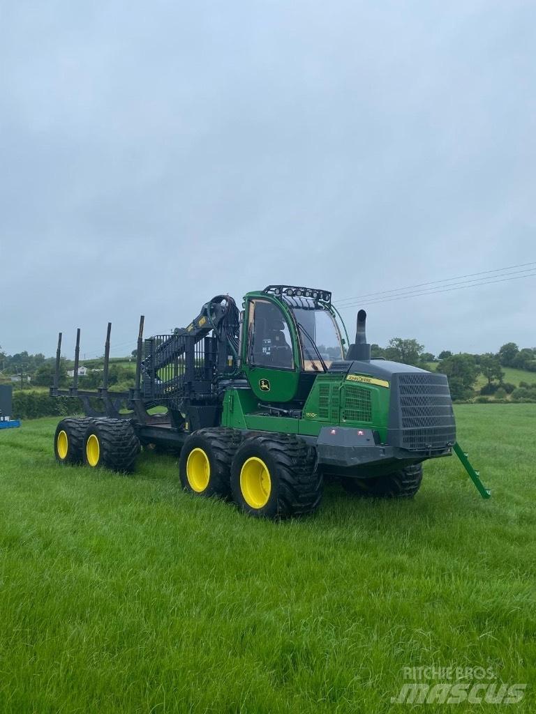John Deere 1510G 集运机