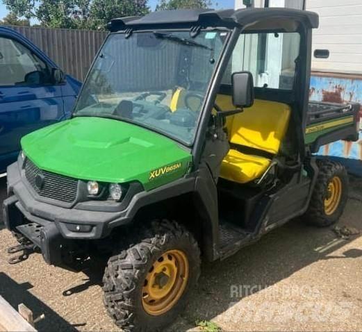 John Deere XUV865M 沙滩车