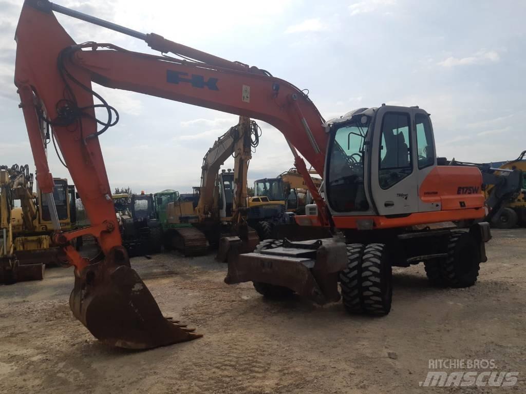 Fiat-Kobelco E175W 轮式挖掘机