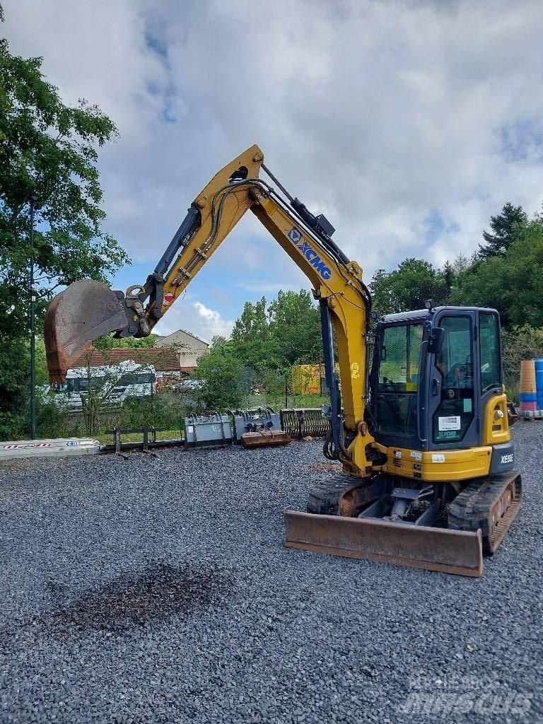 XCMG XE 55 E 小型挖掘机