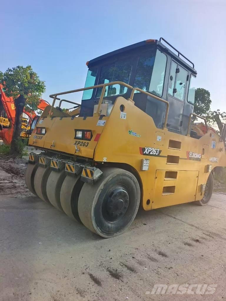 XCMG XP 263 单轮压路机