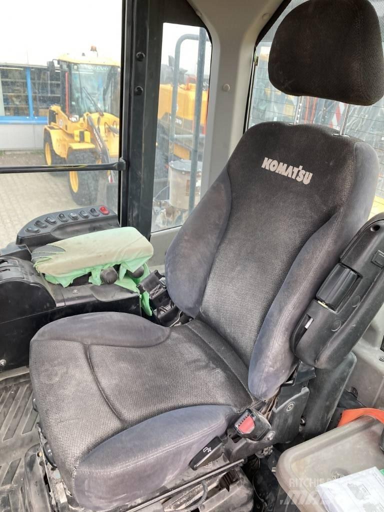 Komatsu WA 470-8 轮式装载机