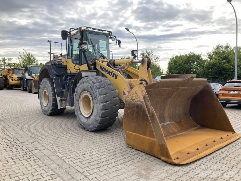 Komatsu WA 470-8 轮式装载机