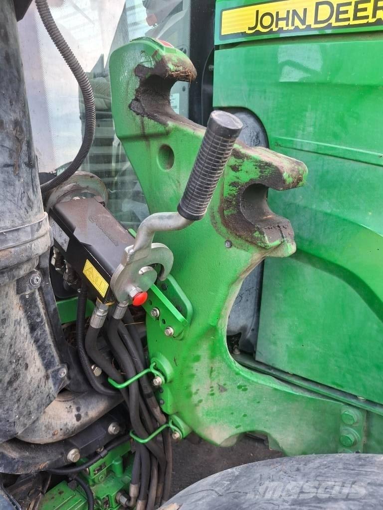 John Deere 6100M 拖拉机/农用车