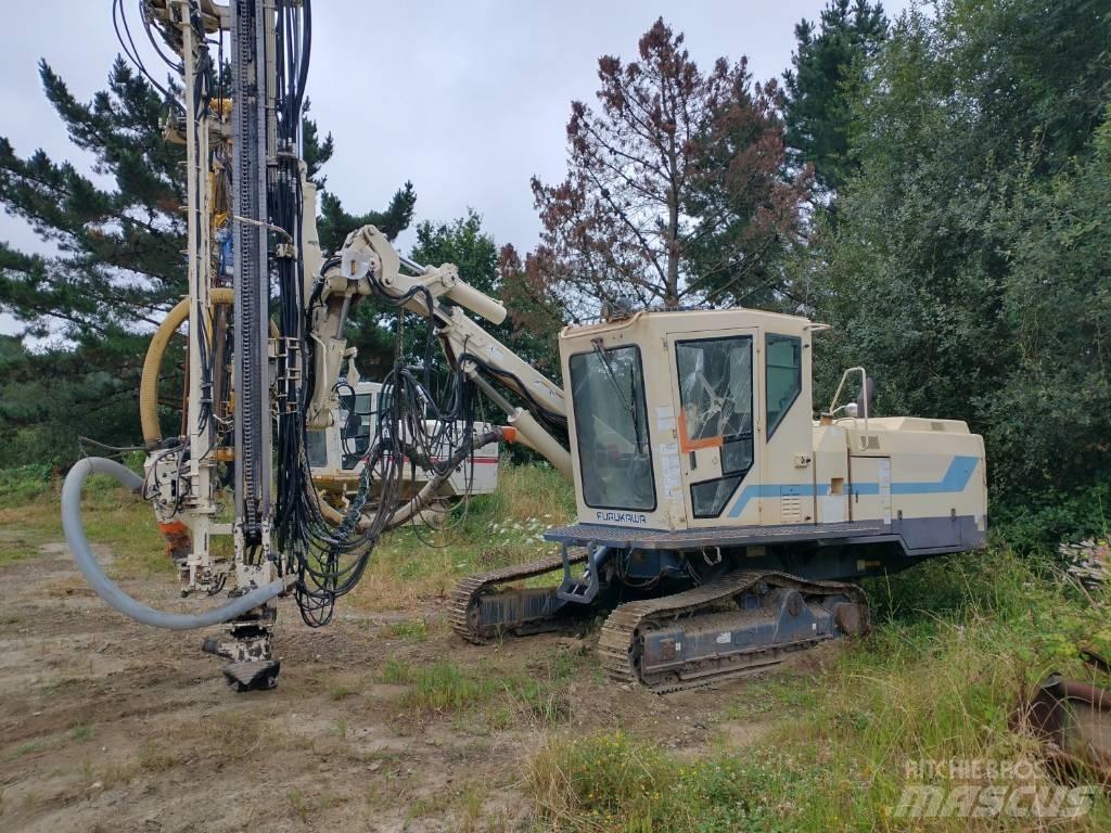 Furukawa HCR 900 ED 工程钻机