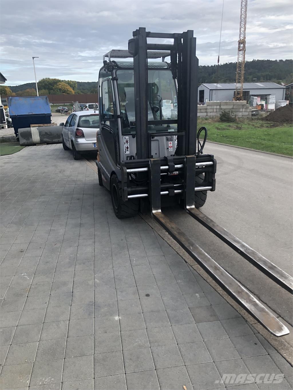 Still RX60-50/600 电动叉车