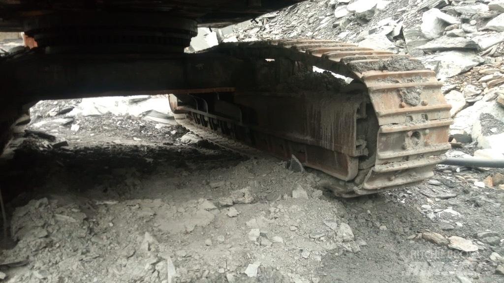 CAT 352 F 履带挖掘机