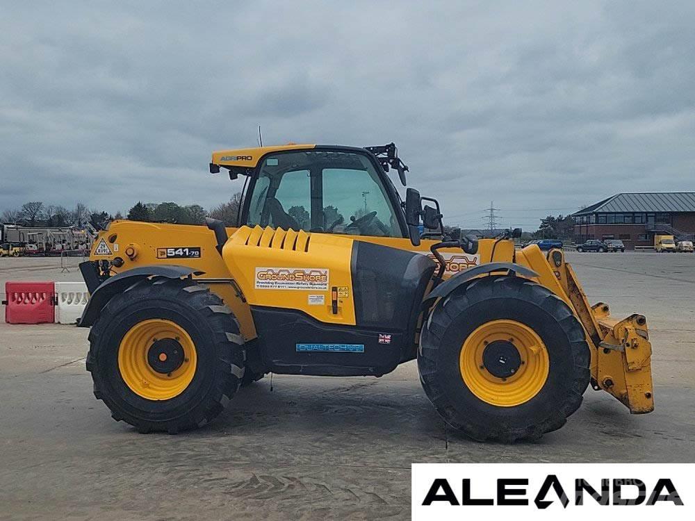 JCB 541-70 AGRI PRO 伸缩臂叉装车|叉装车