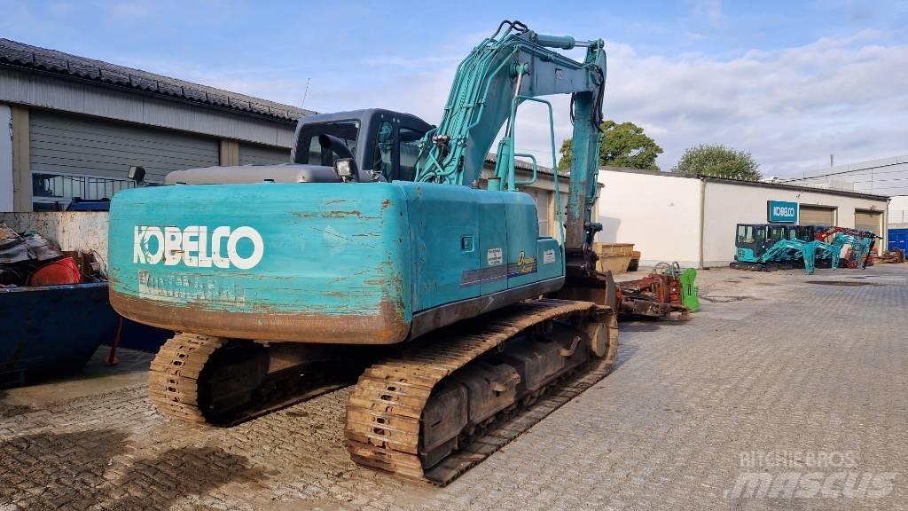 Kobelco SK210 履带挖掘机