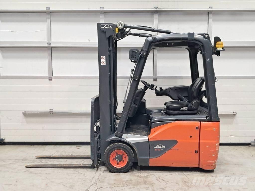 Linde E15-02 电动叉车