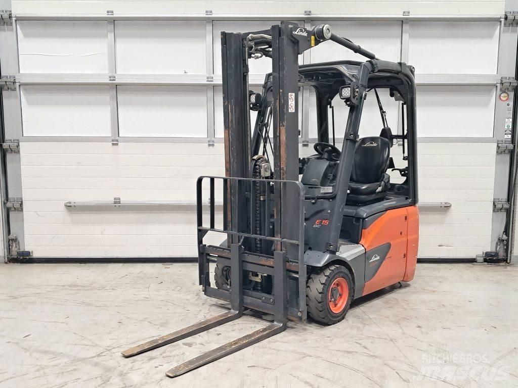 Linde E15-02 电动叉车