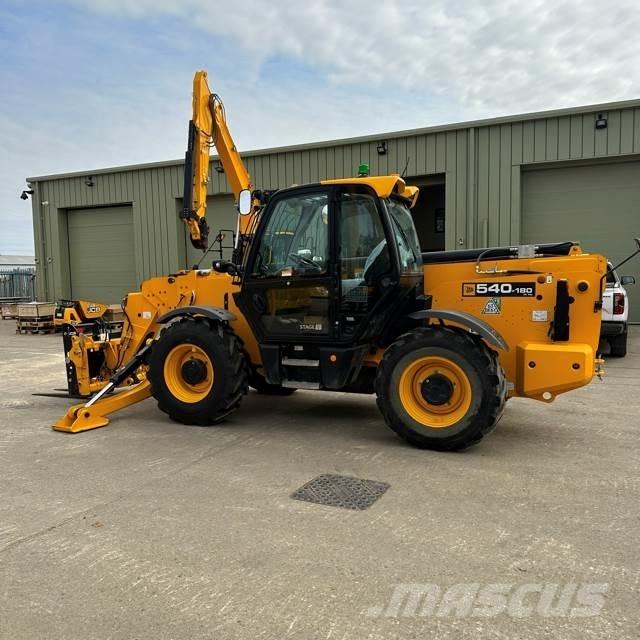 JCB 540-180 伸缩臂叉装车|叉装车