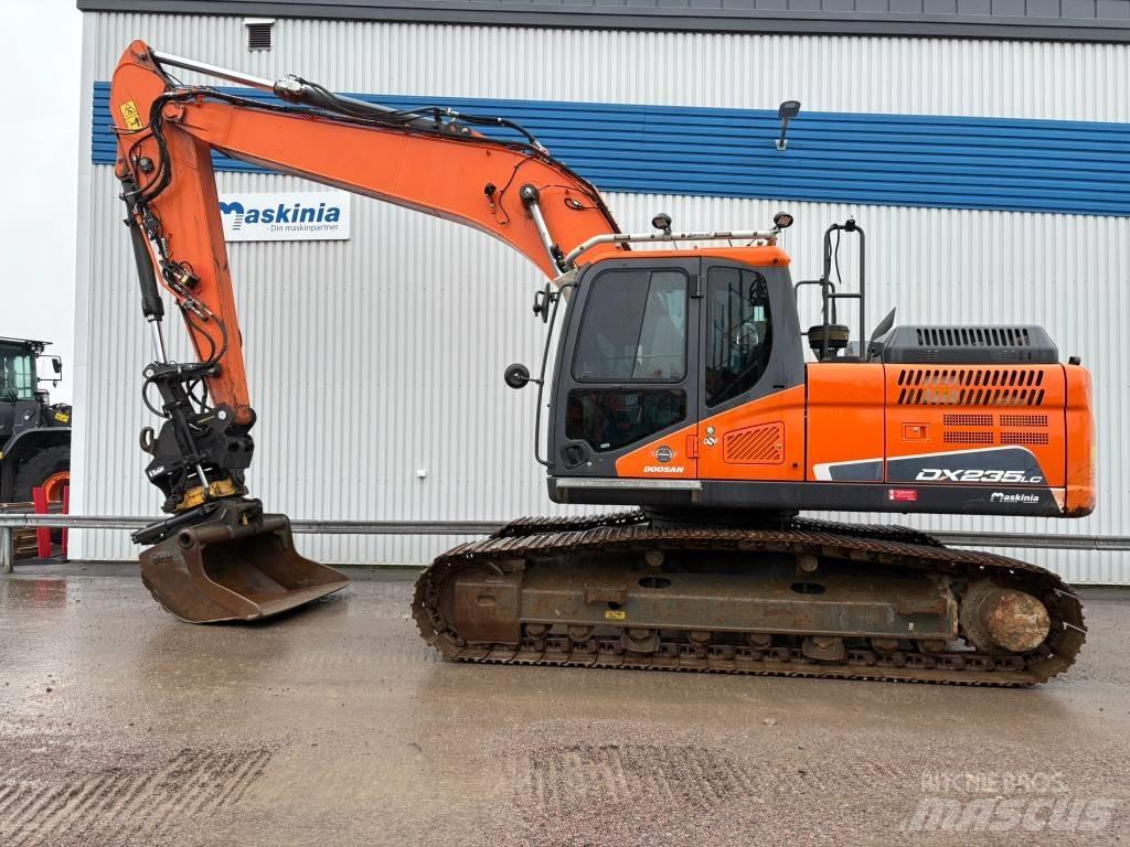 Doosan DX235LC-5 履带挖掘机
