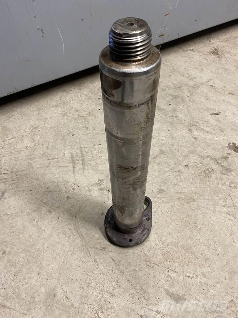 Liebherr A934C 运输工具-其他