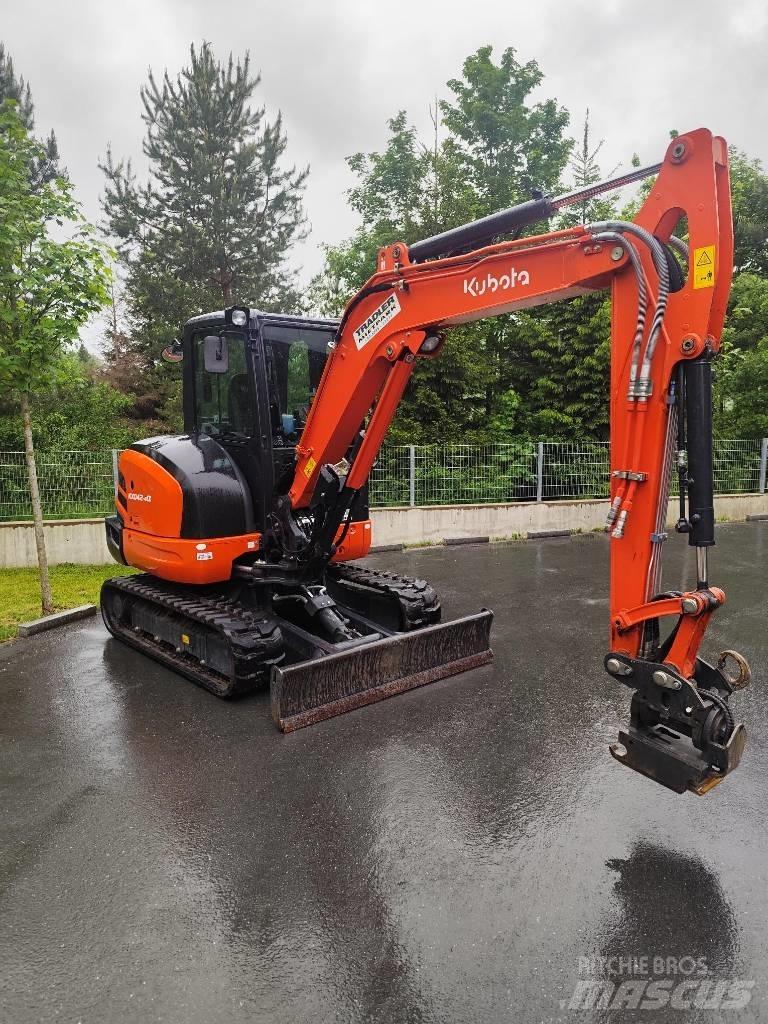 Kubota KX 042-4 小型挖掘机
