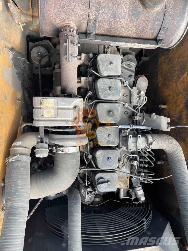 Hyundai R210W-9 轮式挖掘机