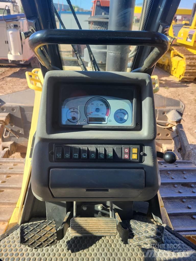 New Holland D 180 履带式推土机