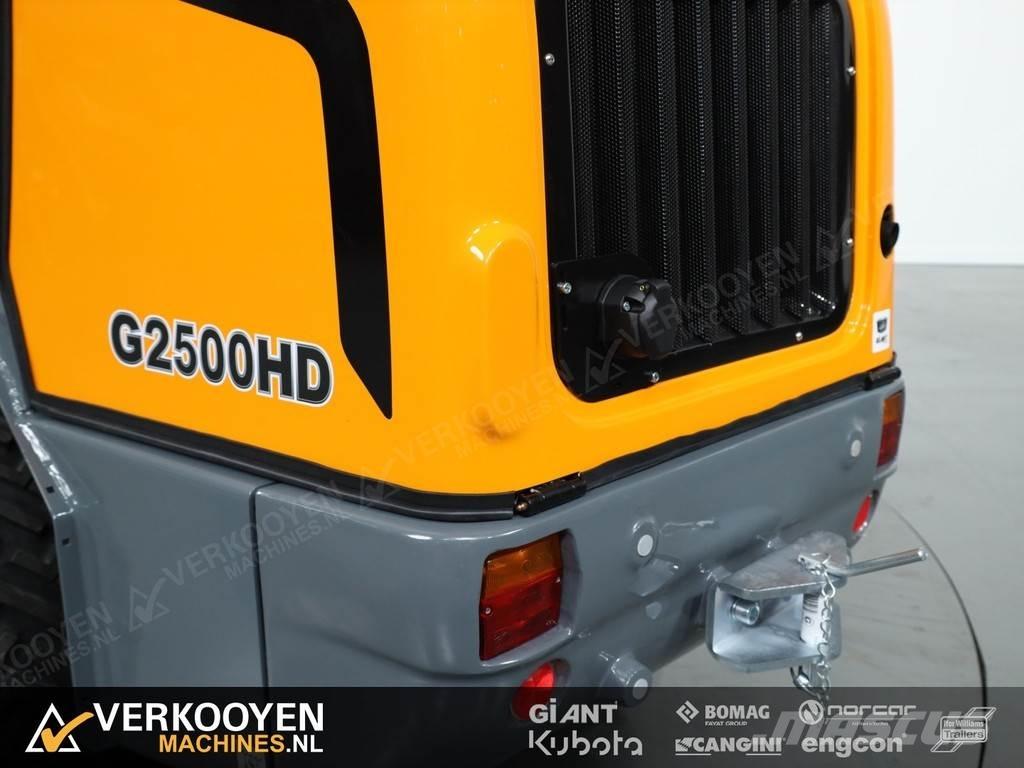 GiANT G2500 HD 轮式装载机