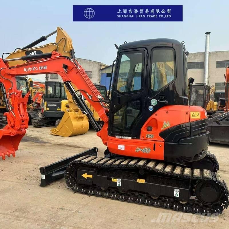 Kubota U 40 小型挖掘机