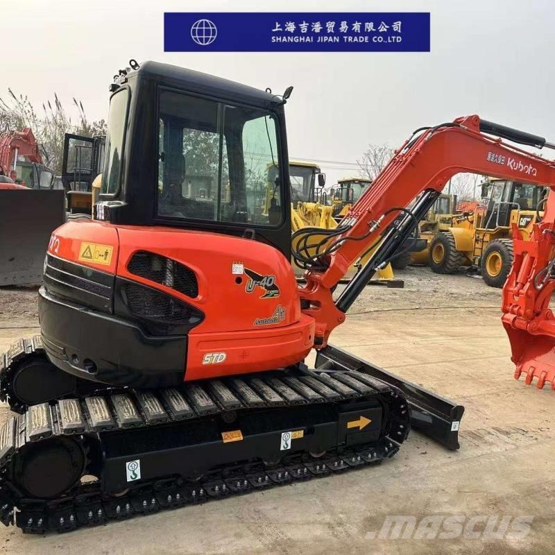 Kubota U 40 小型挖掘机