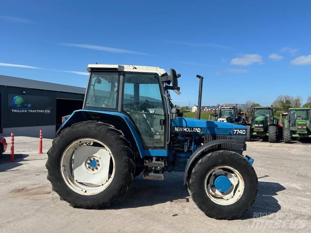 New Holland 7740 拖拉机/农用车