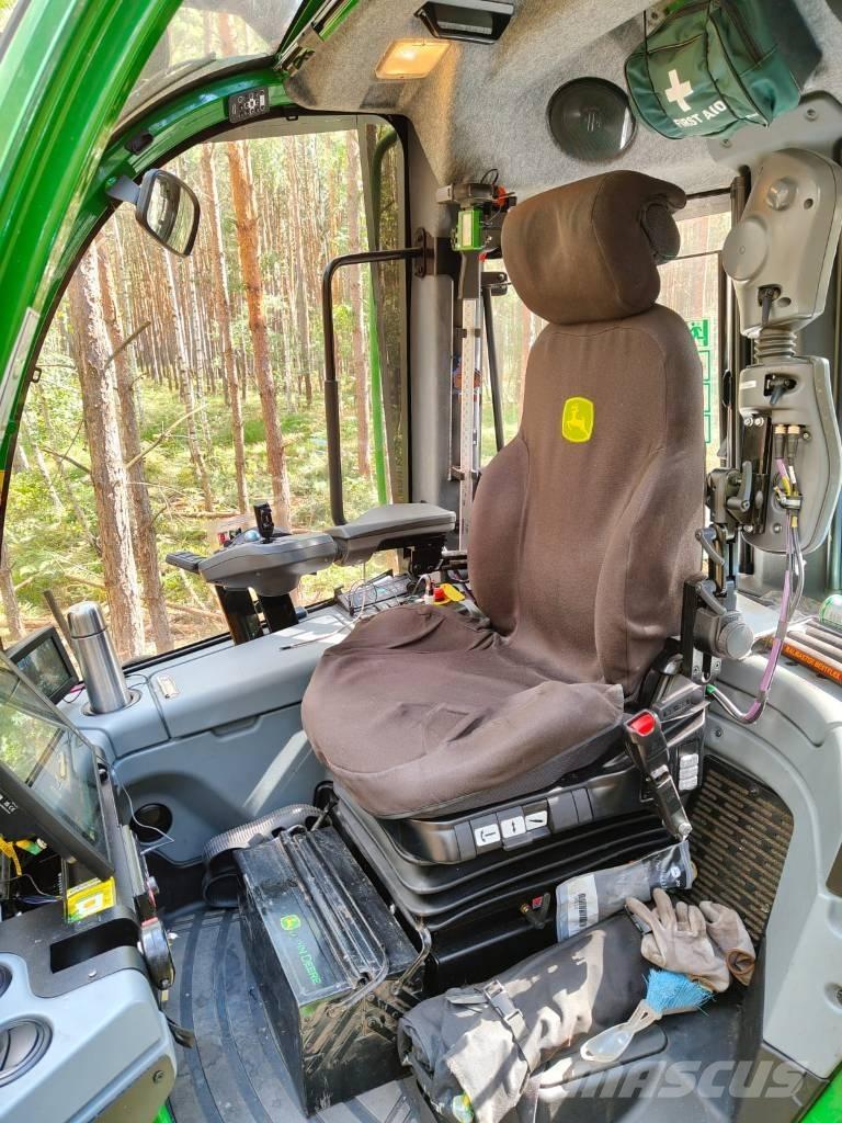 John Deere 1170 G 收割机