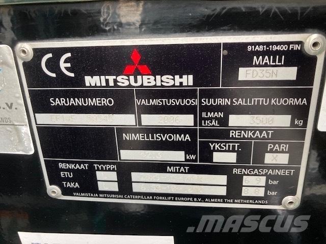 Mitsubishi FD35N 柴油叉车