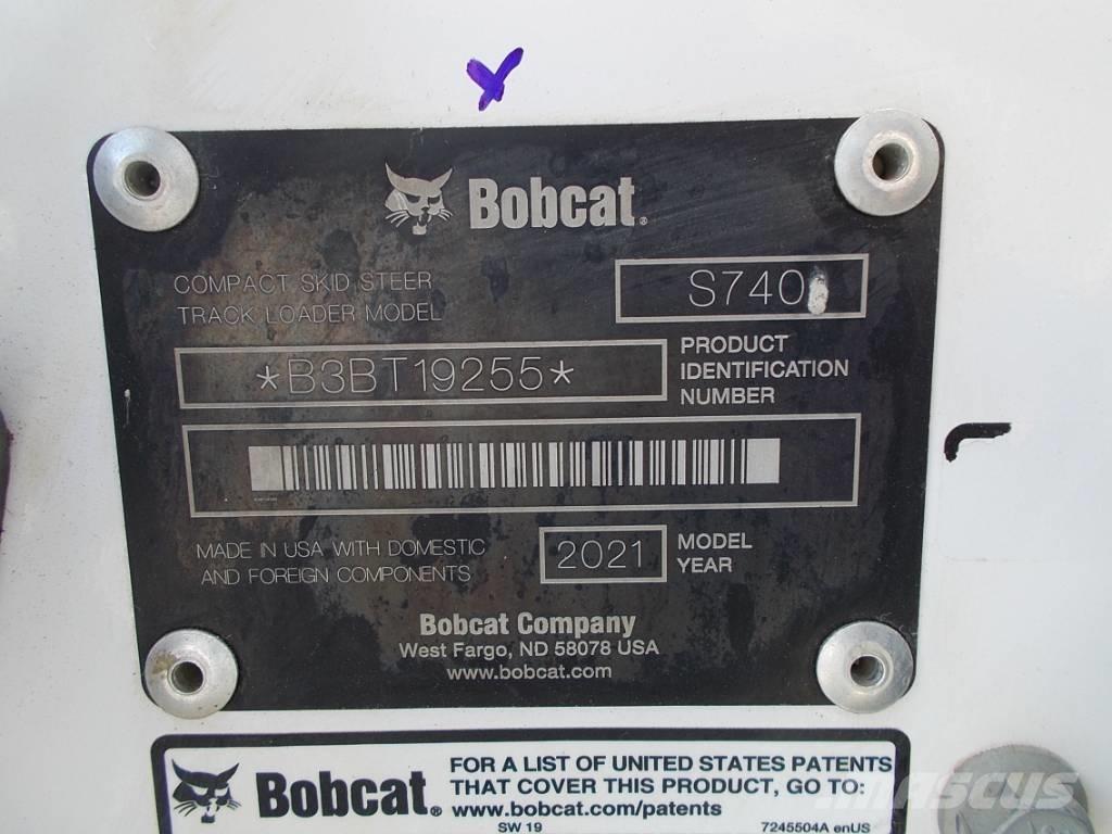 Bobcat S740 滑移装载机