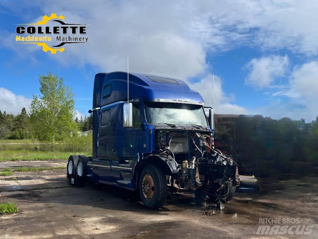 Volvo VNL 64 牵引车