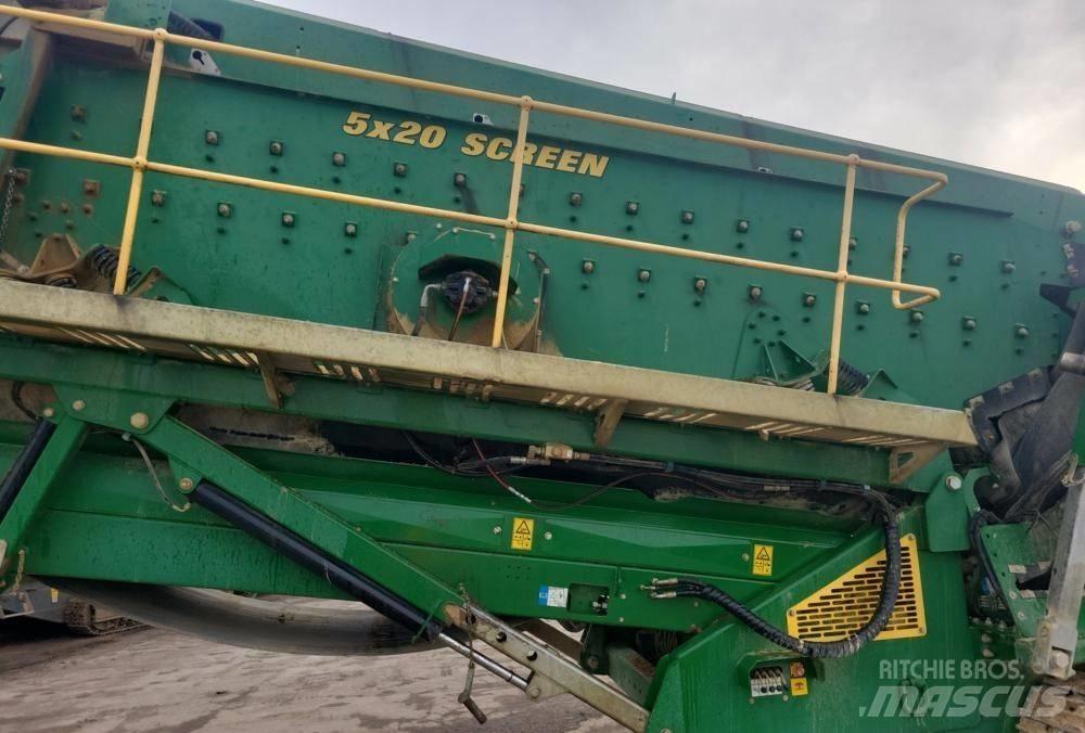 McCloskey S190 移动式筛分机