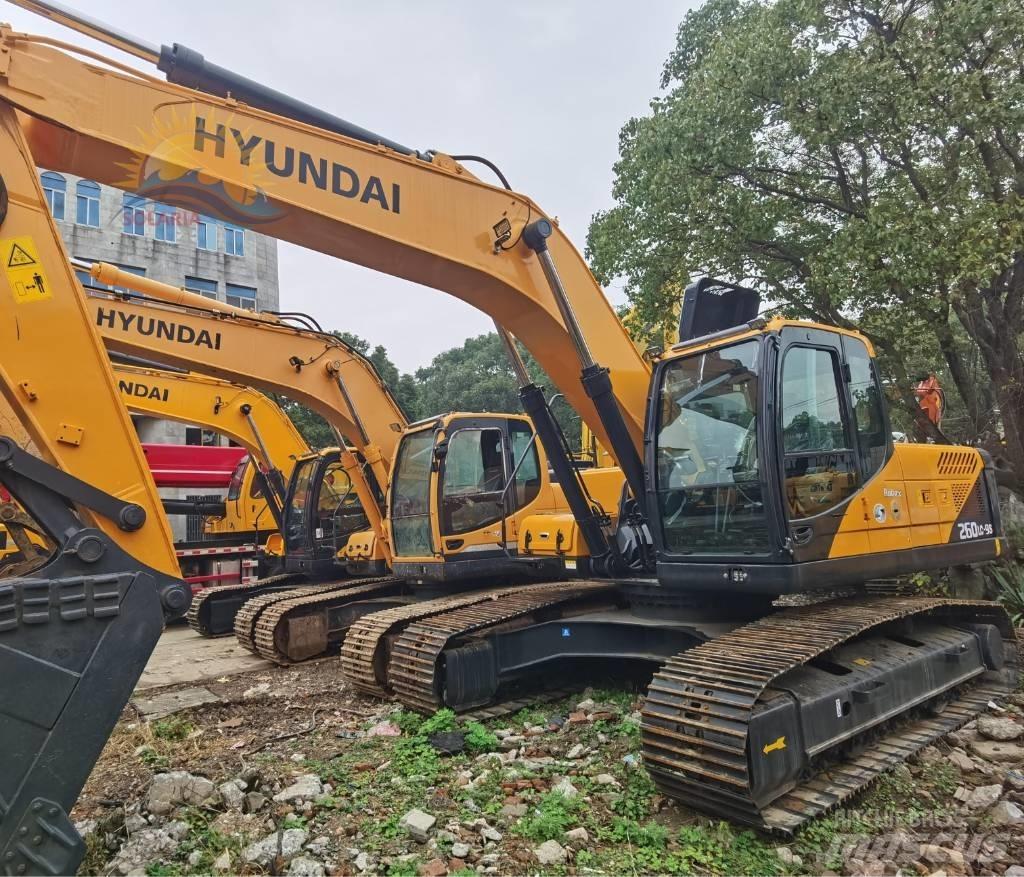 Hyundai R 260 LC-9S 履带挖掘机