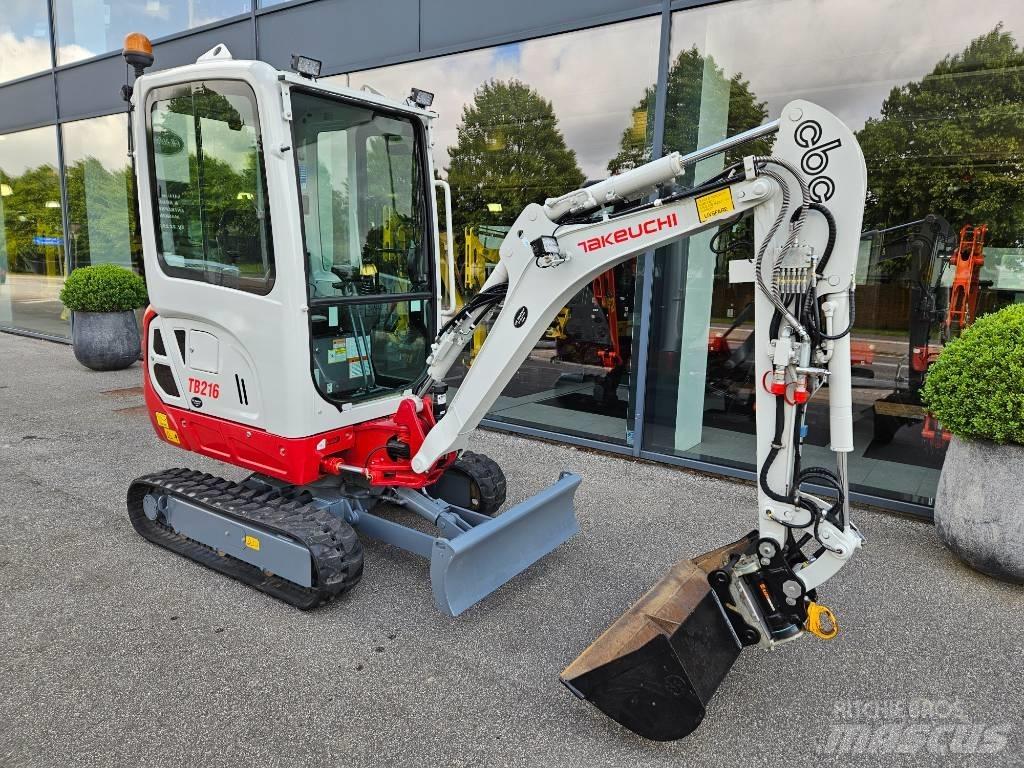 Takeuchi TB 216 小型挖掘机