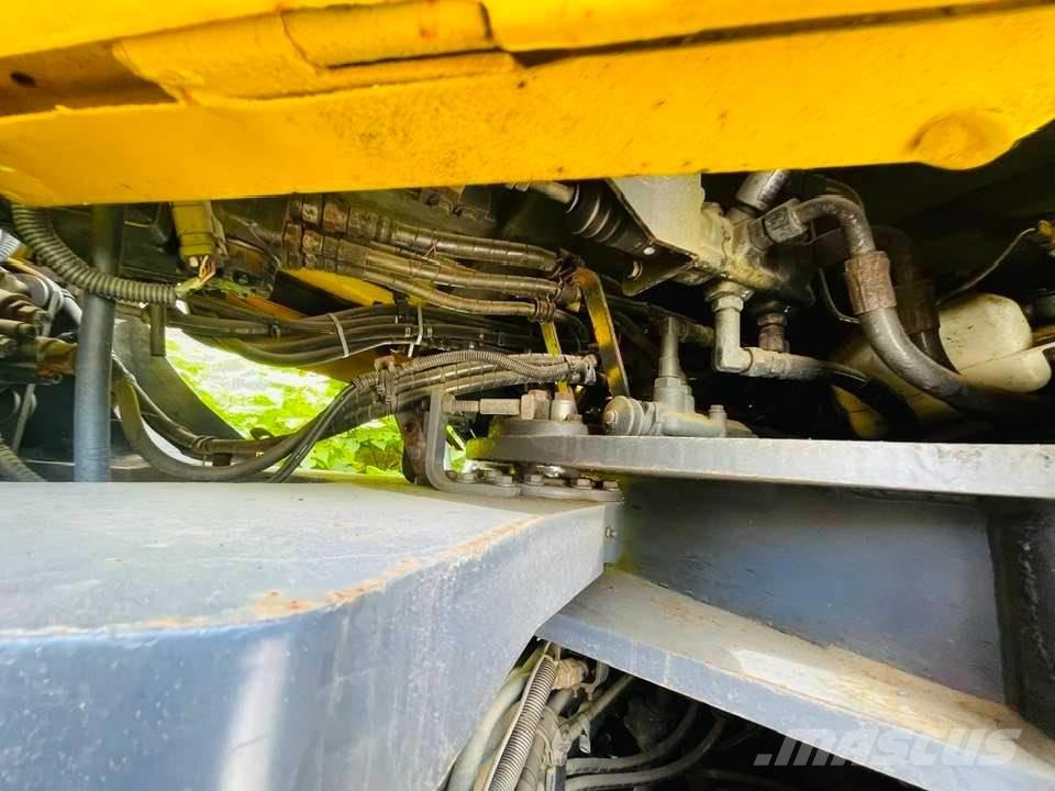 Komatsu wa470 轮式装载机