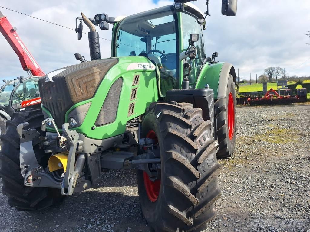 Fendt 716 拖拉机/农用车