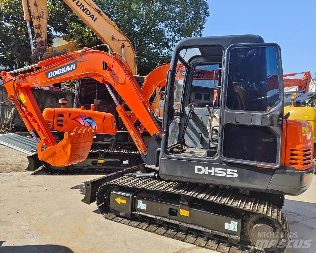 Doosan DH 55 小型挖掘机