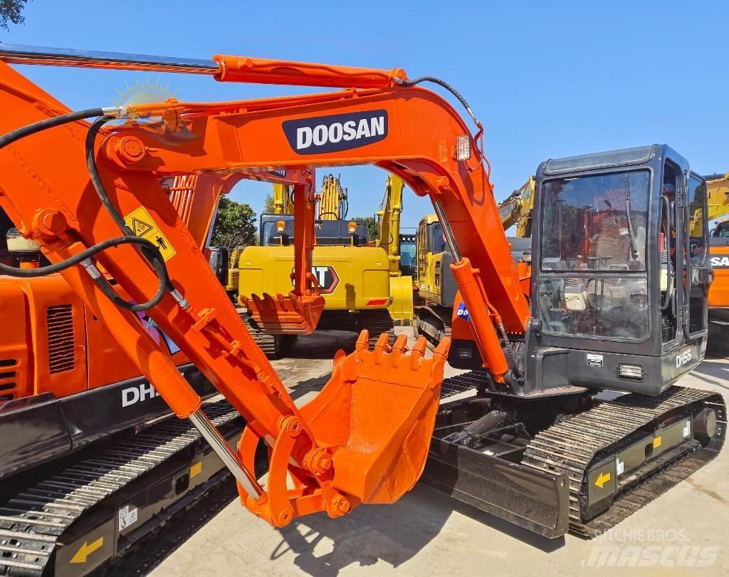 Doosan DH 55 小型挖掘机