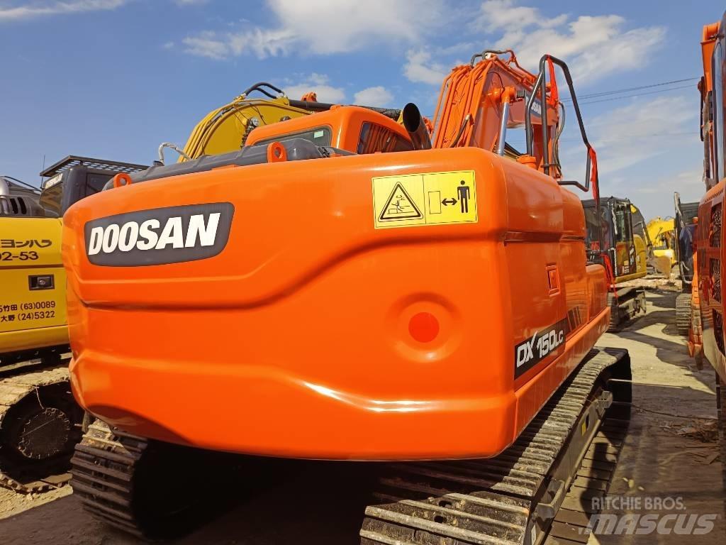 Doosan DX150 LC 履带挖掘机