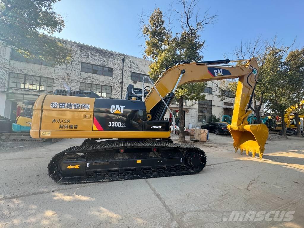 CAT 330 D2L 履带挖掘机