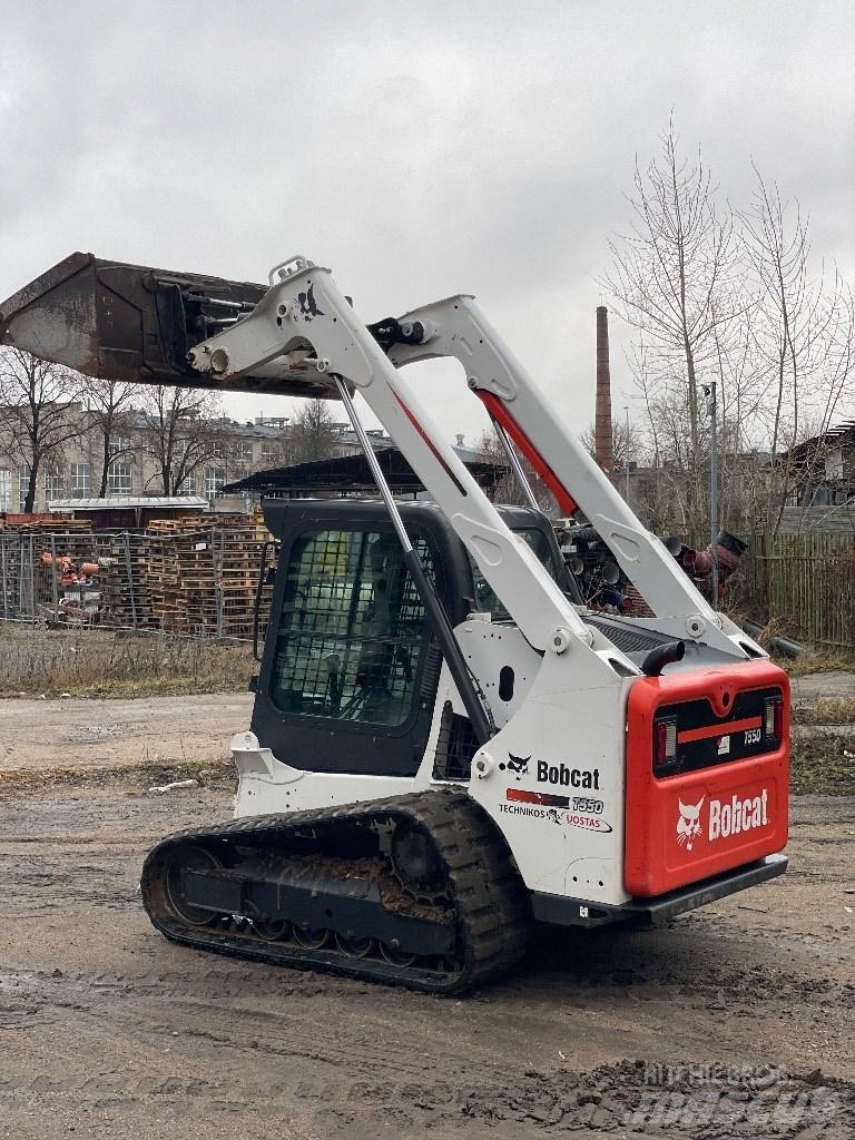 Bobcat T550 滑移装载机