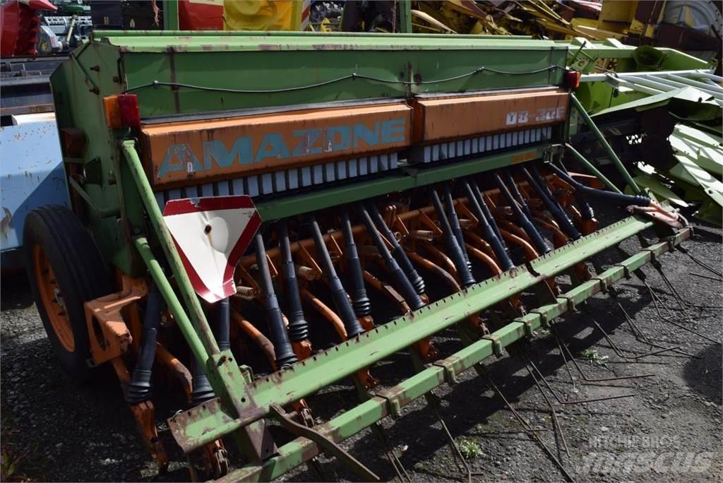 Amazone D8/30E 条播机