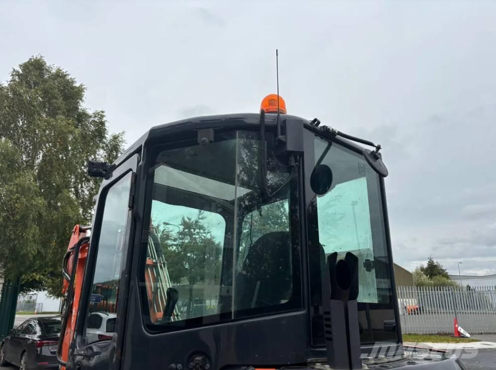 Hitachi ZX 48 U-5A 小型挖掘机