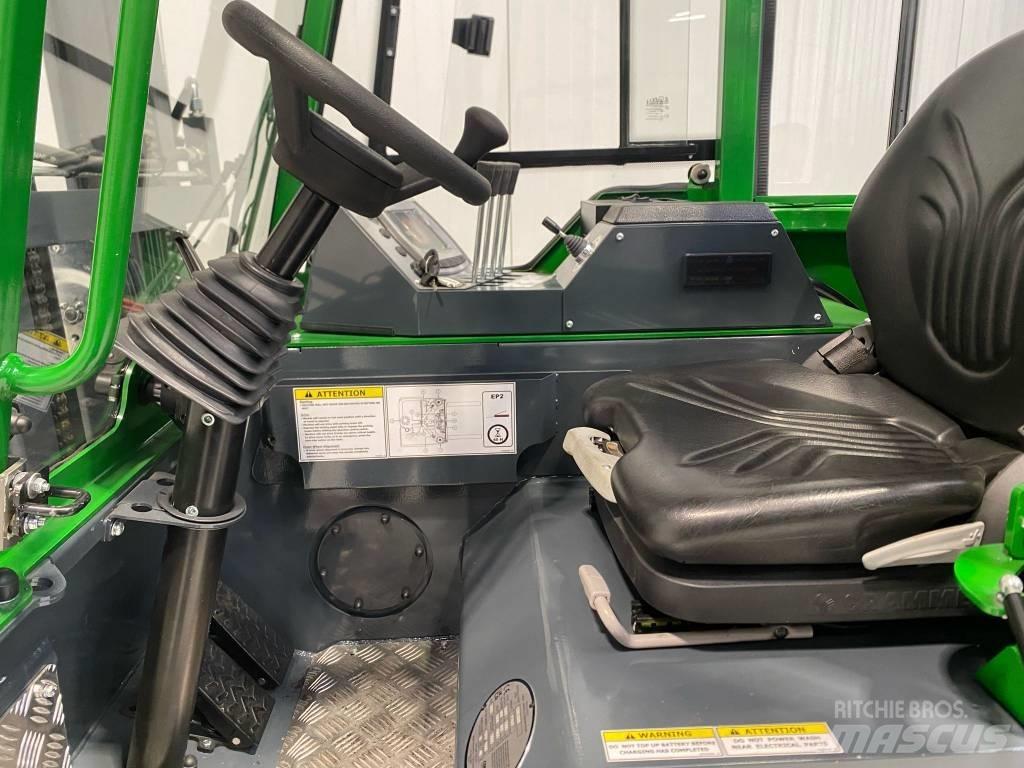 Combilift CBE2500 四轮前移式叉车