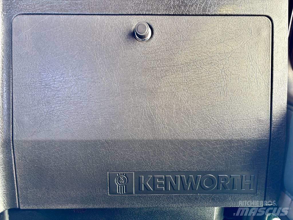Kenworth T 800 牵引车