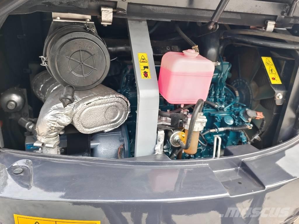 Kubota KX 060-5 小型挖掘机