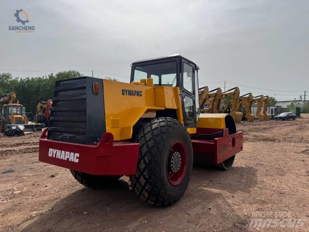 Dynapac CA 30 D 单轮压路机