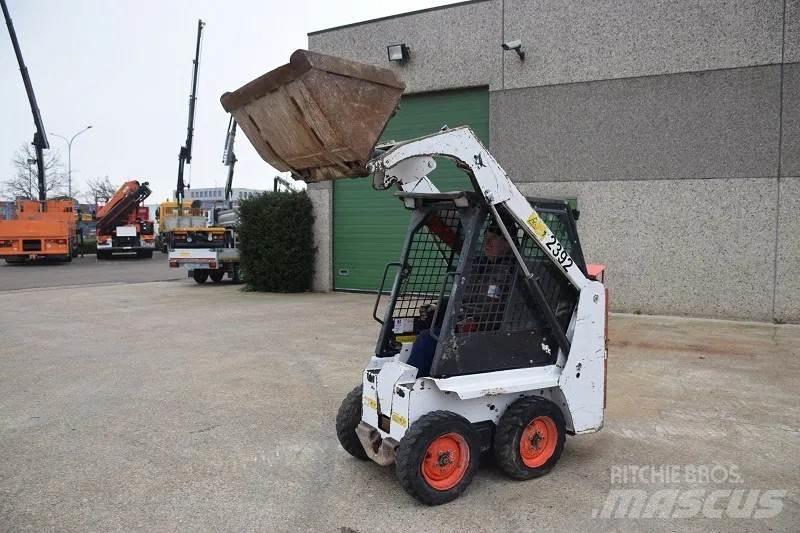 Bobcat S70 滑移装载机